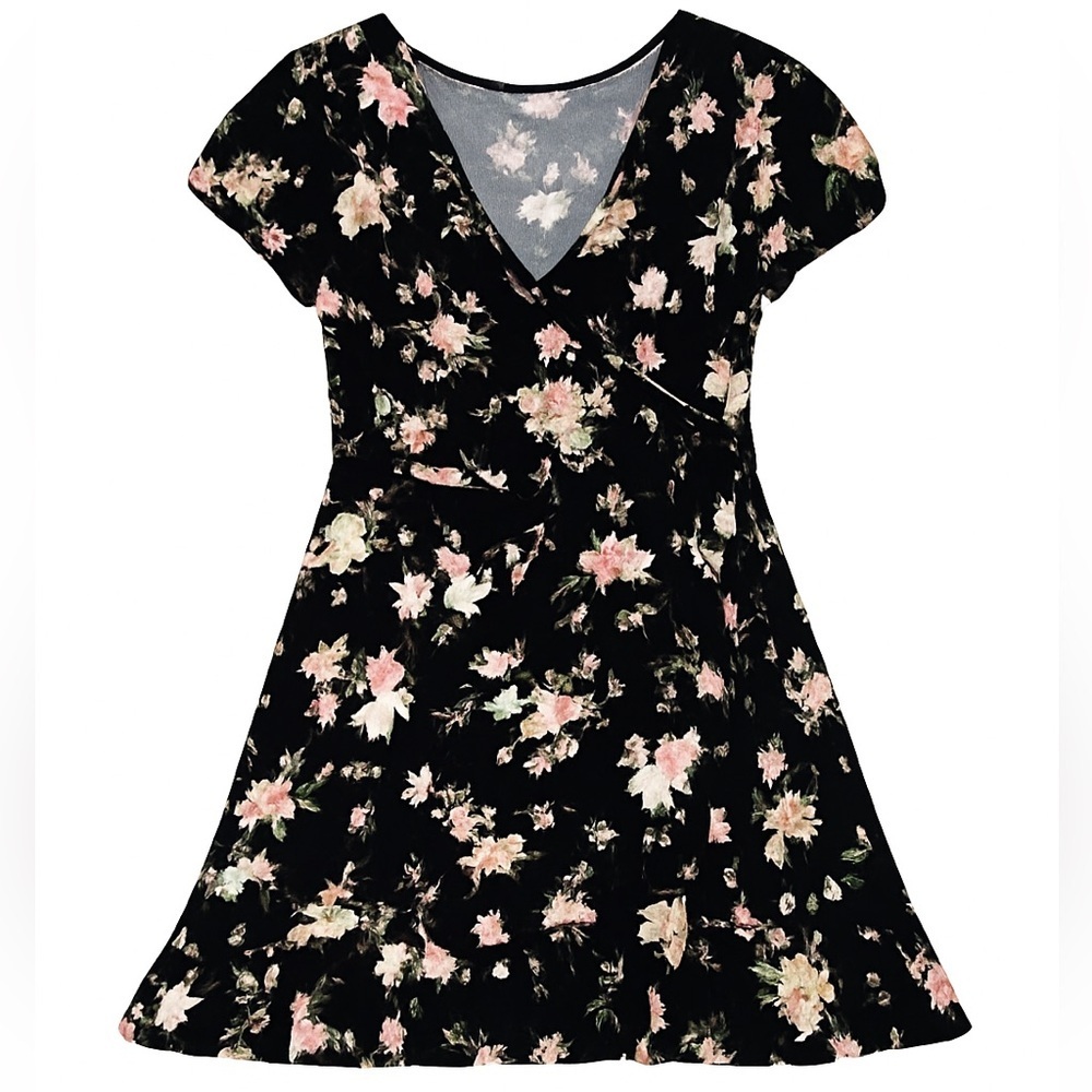 New No Boundaries Black Floral Faux Wrap Dress Resortwear Youth Girls M (7-9)